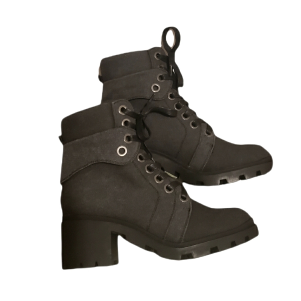 Maurices size 10 black boots-brand new!